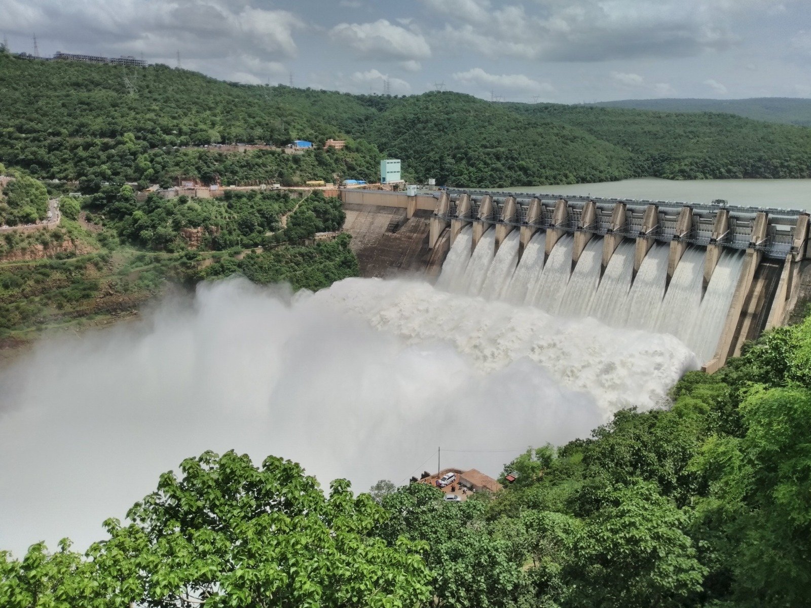 Srisailam Dam – Scenic Views
